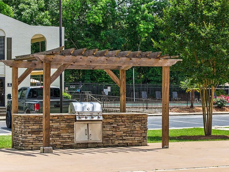outdoor grill at  Quail Hollow Apartments!